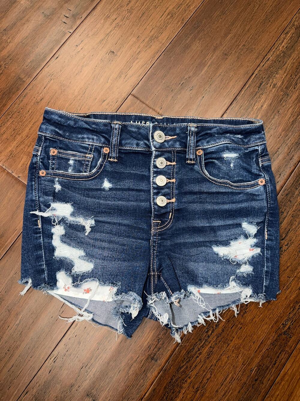 American Eagle Ne(x)t Level Stretch Hi-Rise Shortie denim shorts size 4